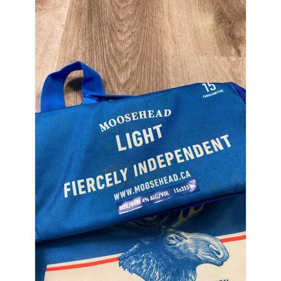 Moosehead Light Beer Backpack Cooler 15 Can Capacity Blue Insulated Vintage - Picture 5 of 9